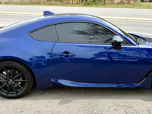 Used 2025 Toyota GR86 Premium image 4