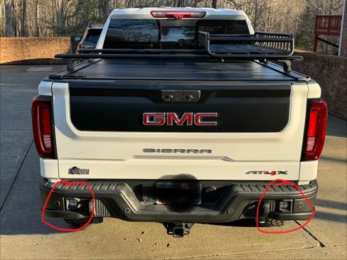 Used 2024 GMC Sierra 1500 AT4X w/ AT4X AEV Edition image 6