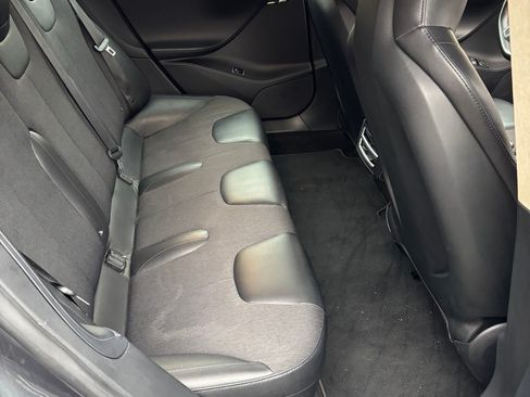 Used 2016 Tesla Model S 70 image 11