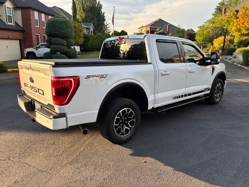 Used 2022 Ford F150 XLT w/ Equipment Group 302A High AWD/4WD image 5