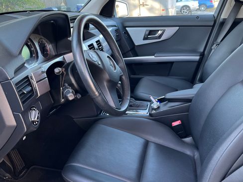 Used 2010 Mercedes-Benz GLK 350 4MATIC image 6