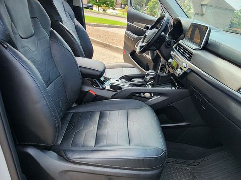 Used 2022 Kia Telluride SX w/ SX Prestige Package image 18