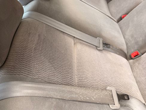 Used 2005 Toyota Corolla CE image 17