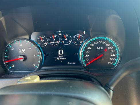 Used 2018 GMC Yukon Denali w/ Open Road Package image 10