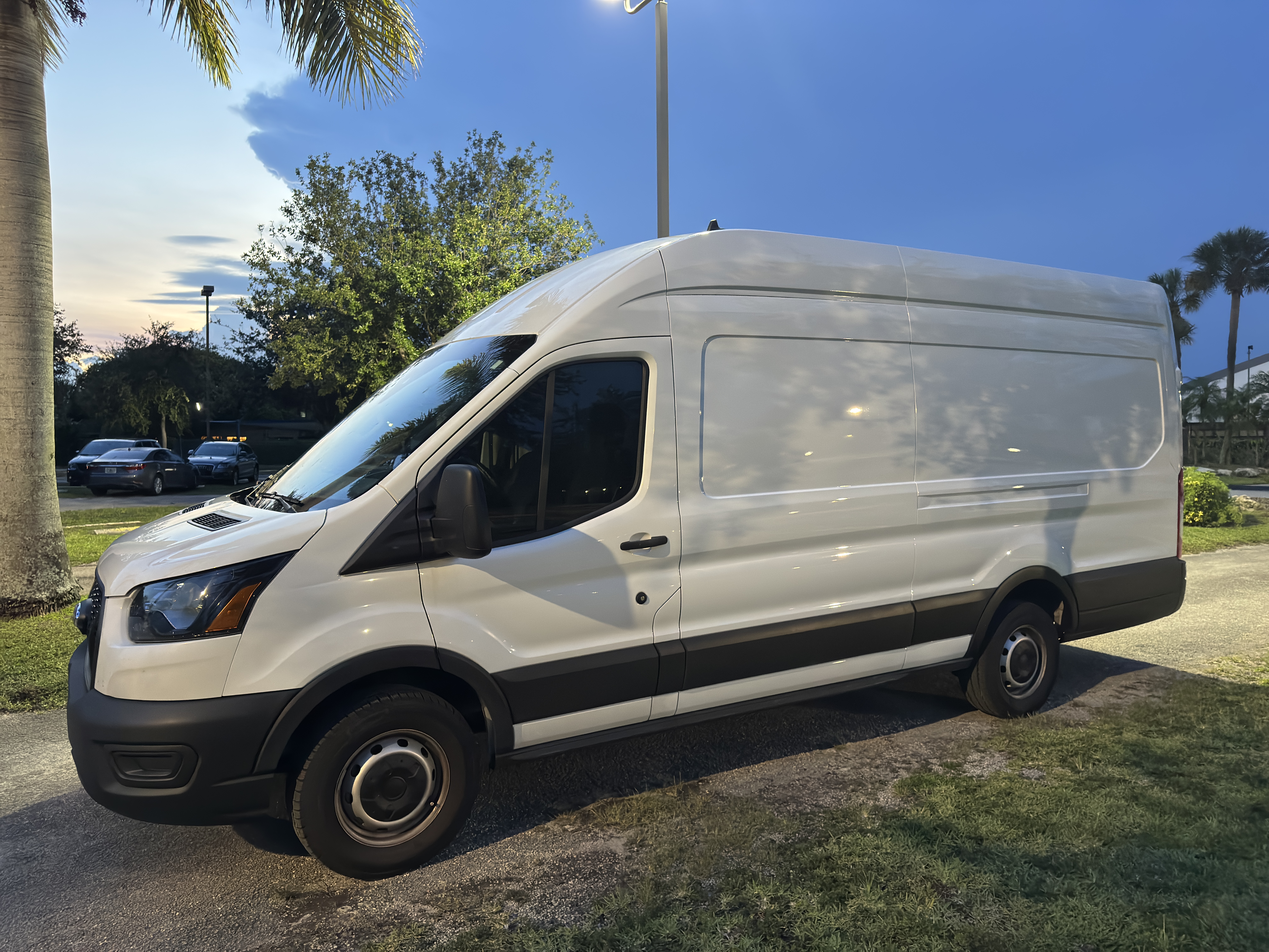 Used 2023 Ford Transit 350 148 High Roof Extended w/ Load Area Protection Package RWD image 1