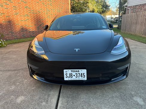 Used 2021 Tesla Model 3 Long Range image 2