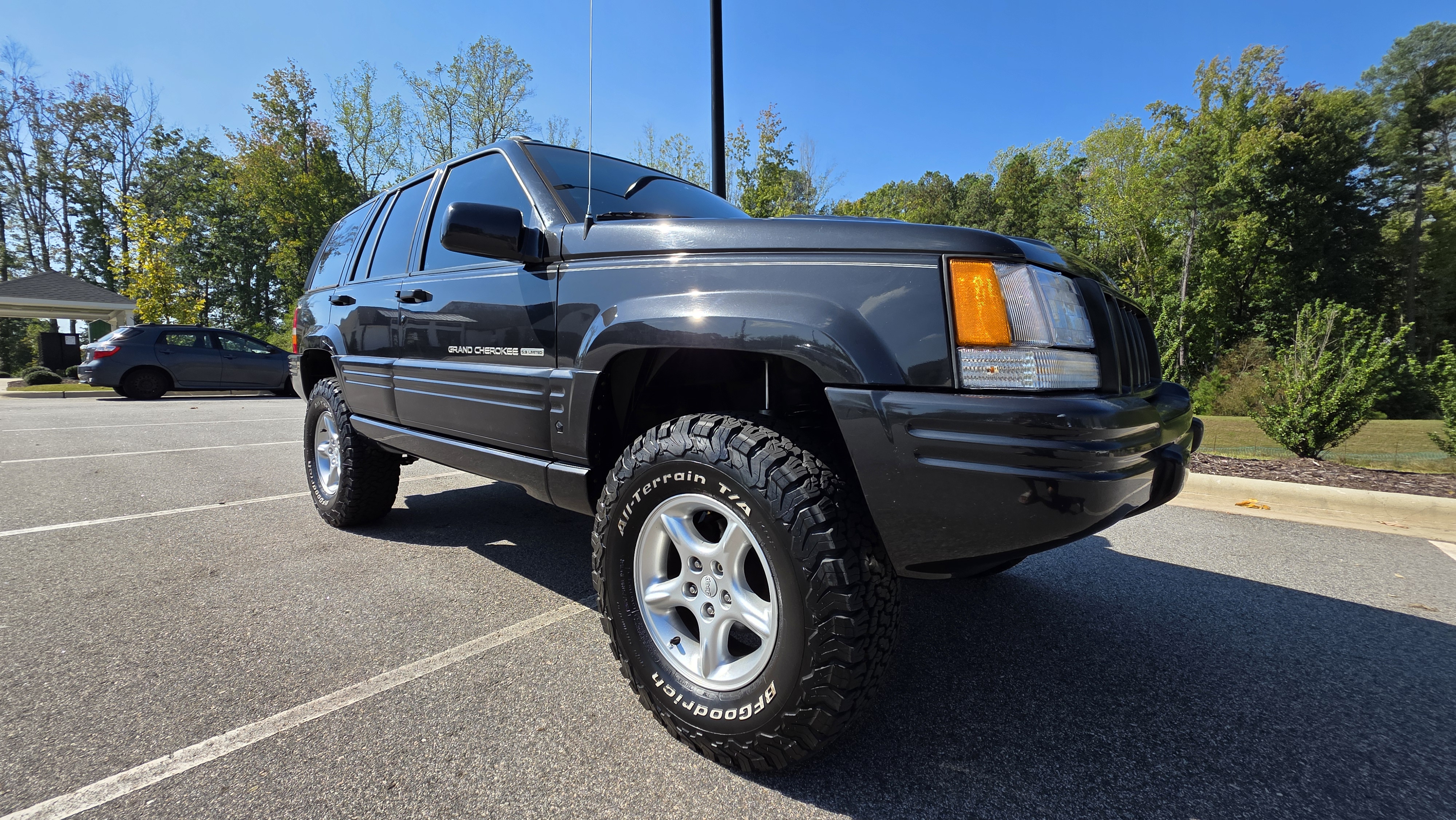 Used 1998 Jeep Grand Cherokee Limited AWD/4WD image 8