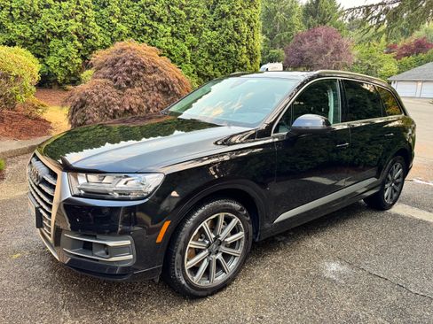 Used 2018 Audi Q7 3.0T Prestige AWD/4WD image 5