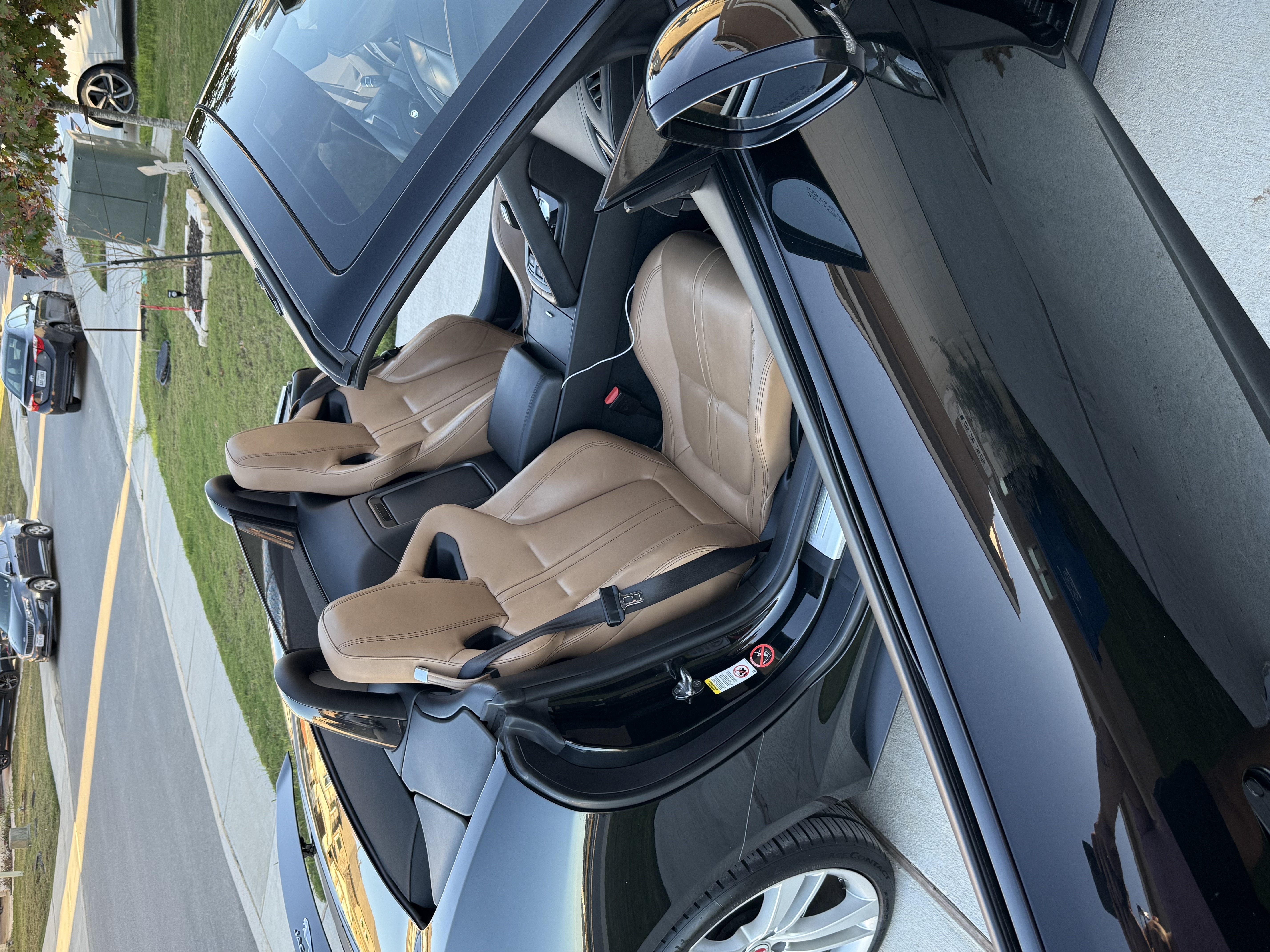 Used 2015 Jaguar F-TYPE S RWD image 10