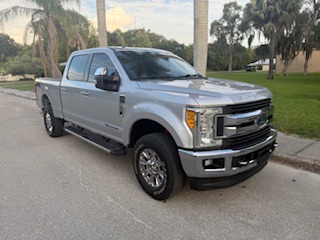 Used 2017 Ford F250 XLT w/ XLT Premium Package AWD/4WD image 5