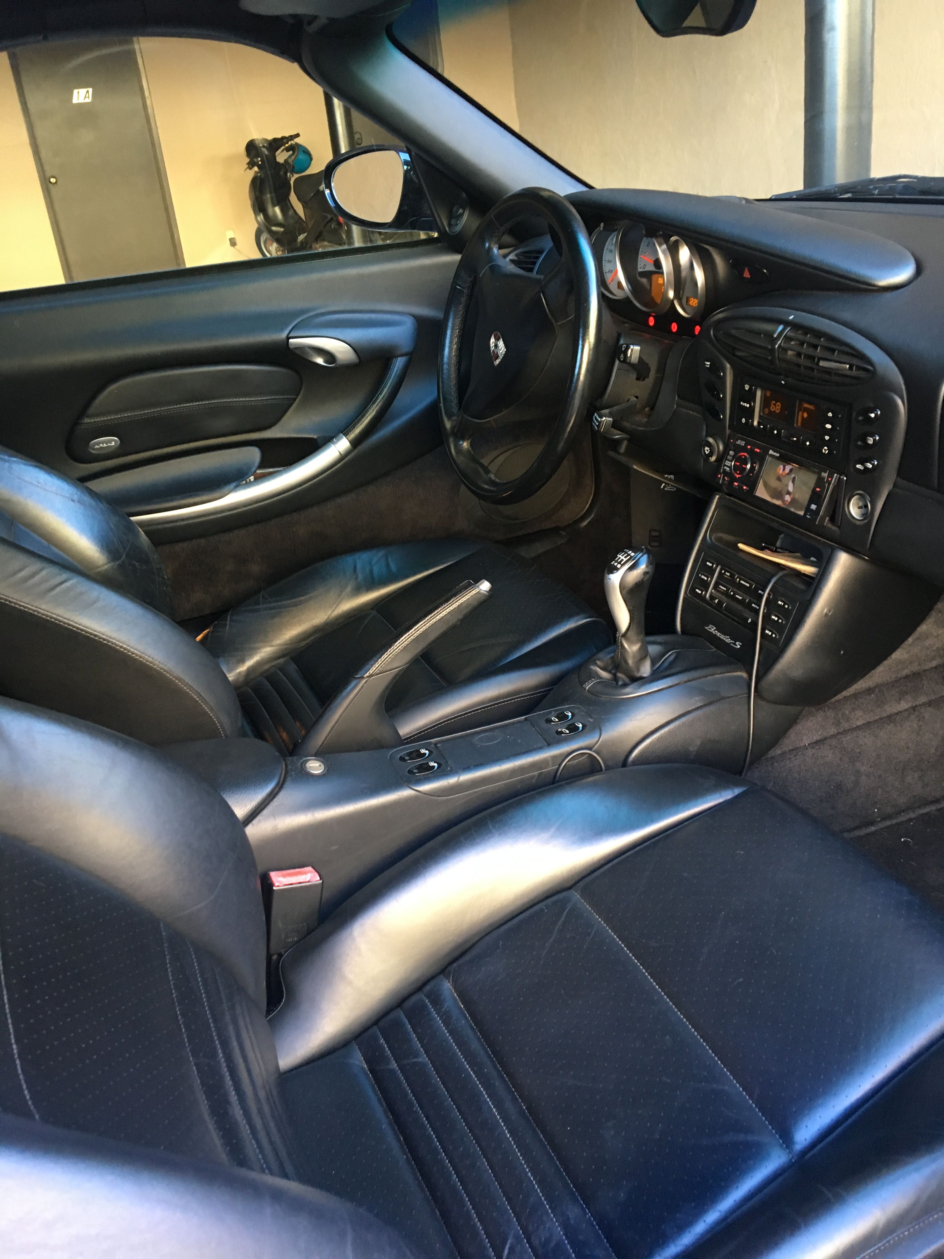 Used 2001 Porsche Boxster S RWD image 6