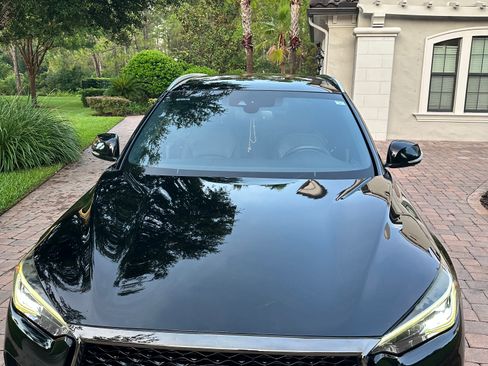 Used 2020 INFINITI QX50 Essential w/ Edition 30 Package FWD image 1