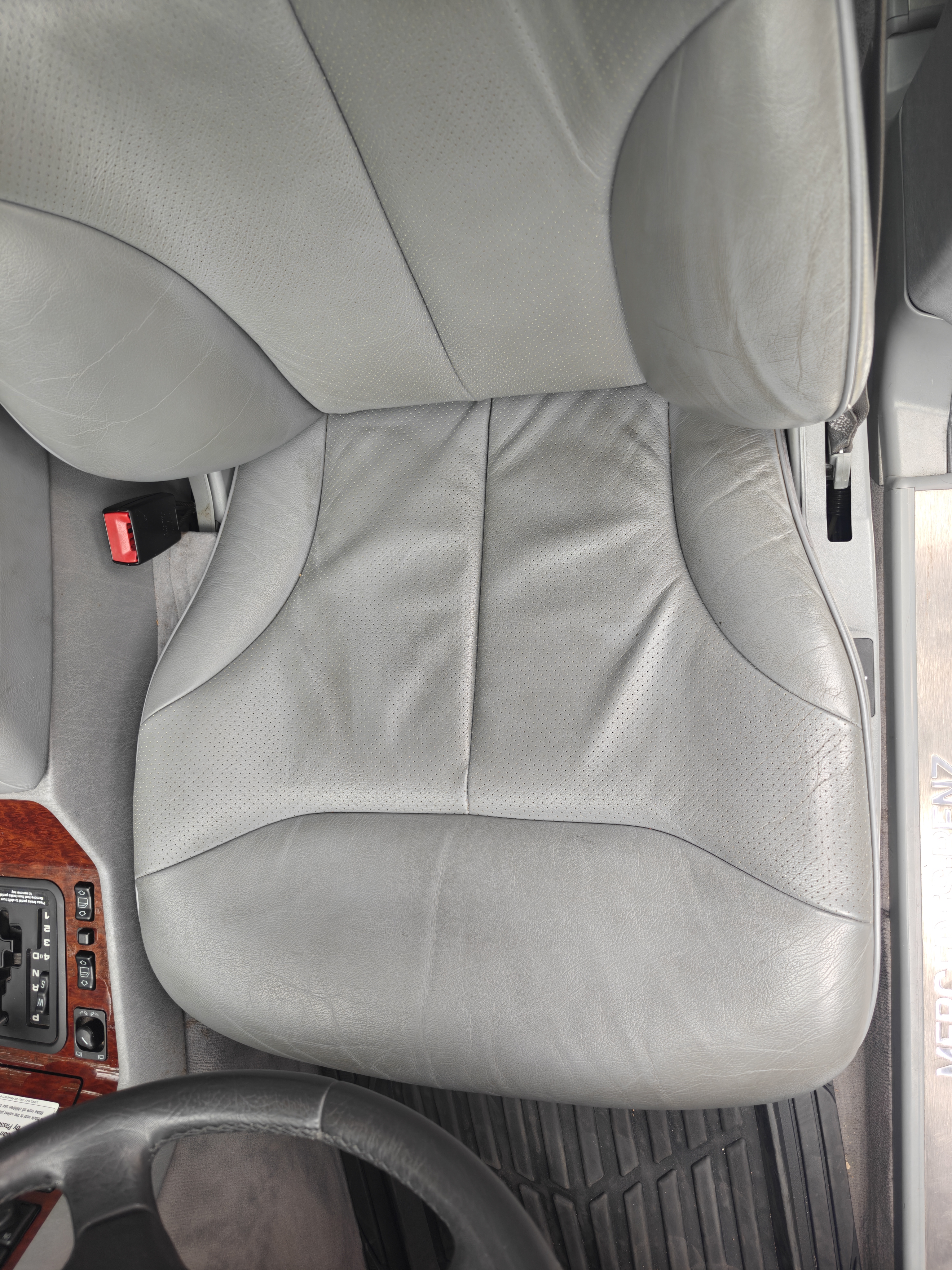 Used 1999 Mercedes-Benz S 320 image 21