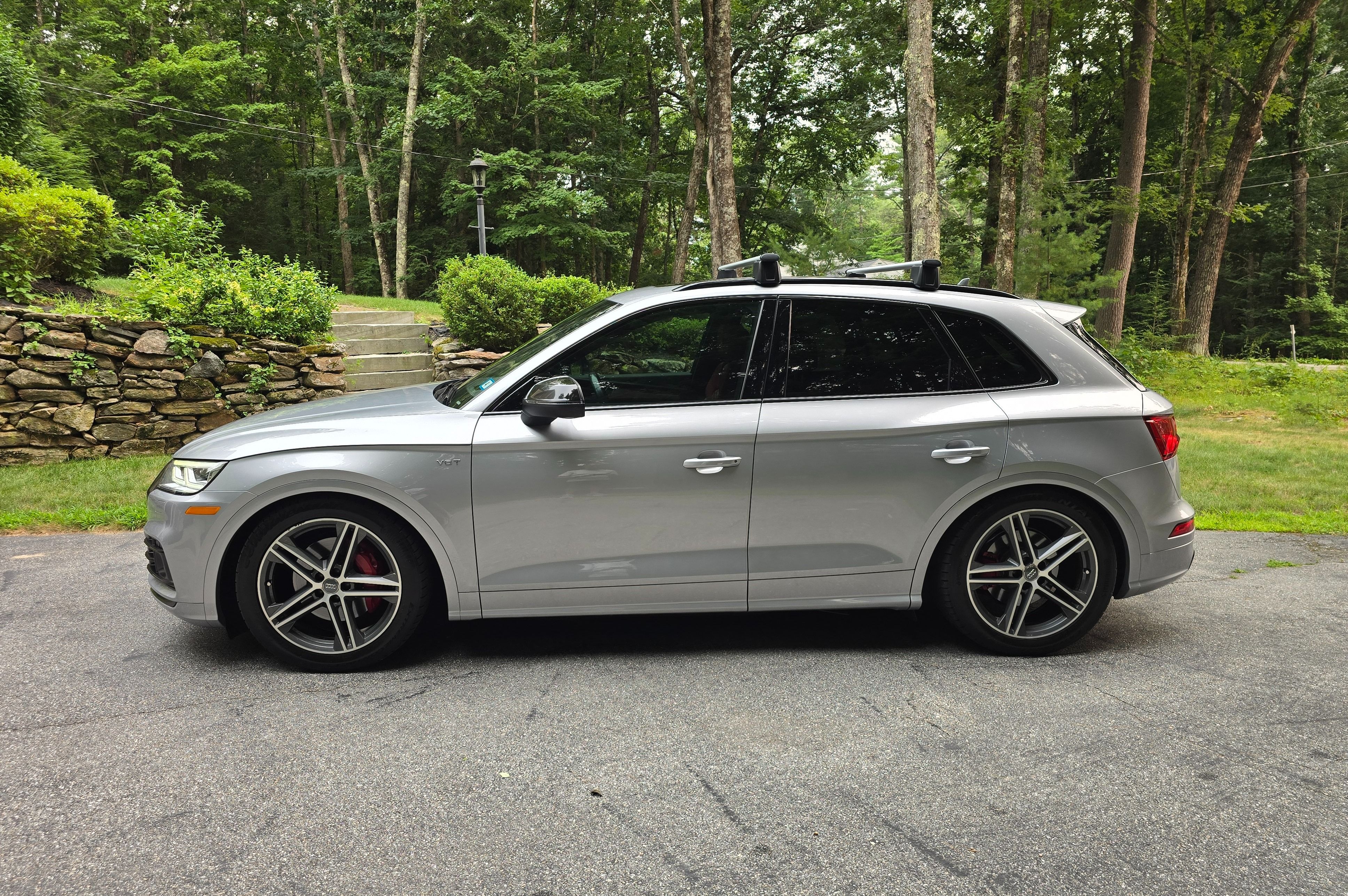 Used 2018 Audi SQ5 Prestige AWD/4WD image 2