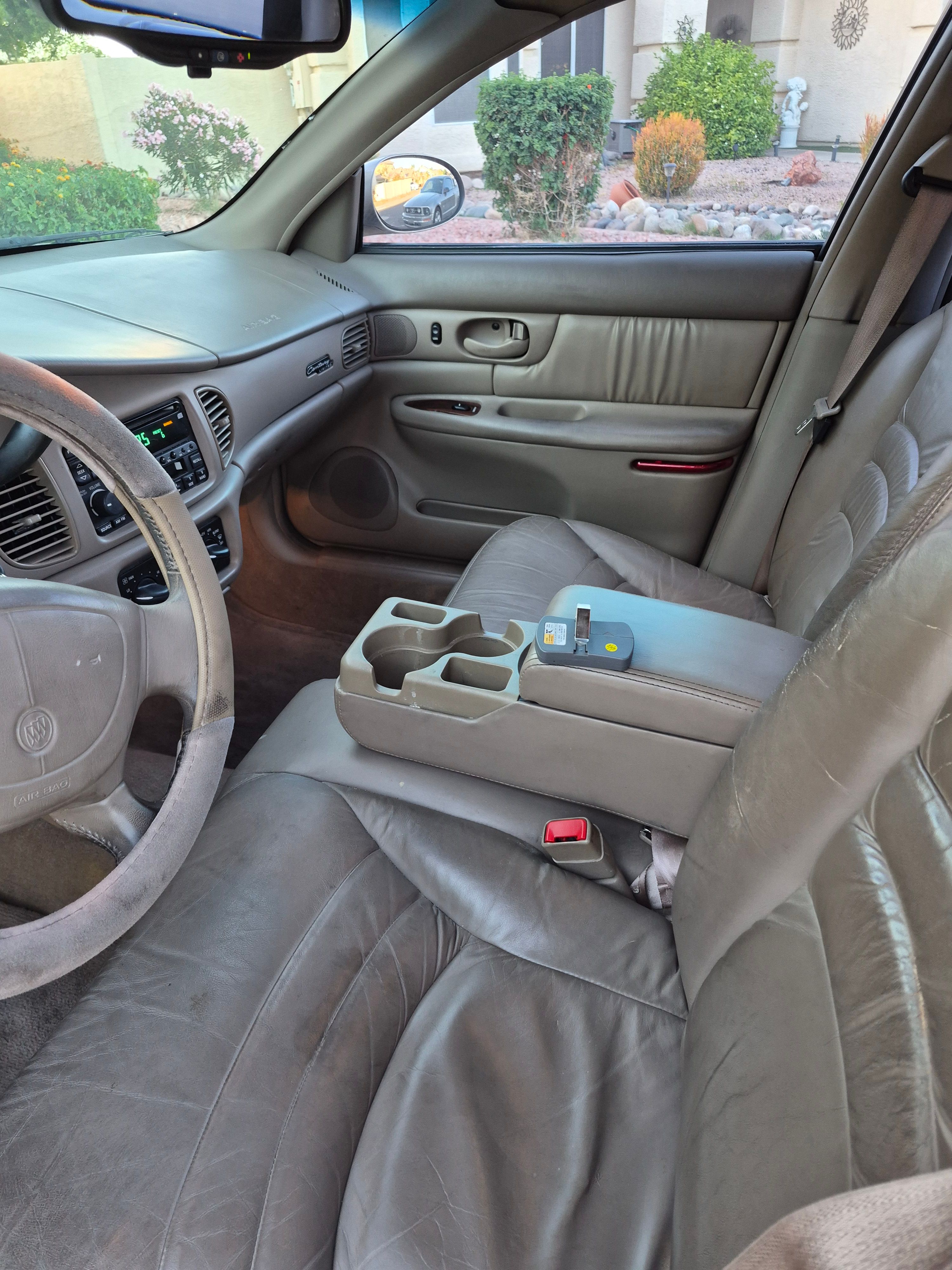 Used 2001 Buick Century Limited FWD image 4