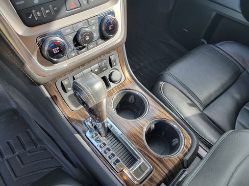 Used 2014 GMC Acadia Denali image 21
