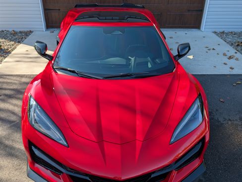 Used 2024 Chevrolet Corvette Z06 w/ Stealth Interior Trim Package image 17