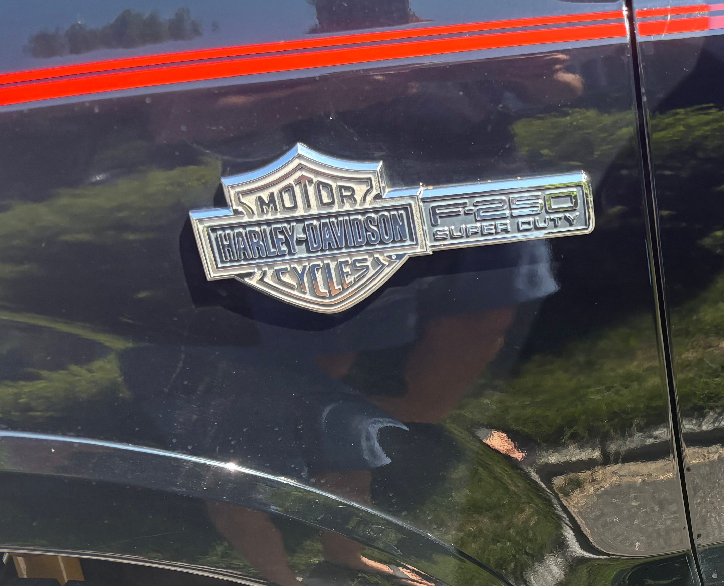 Used 2004 Ford F250 Harley-Davidson AWD/4WD image 12