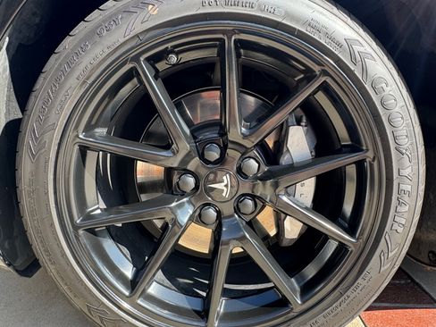 Used 2021 Tesla Model 3 Long Range image 19