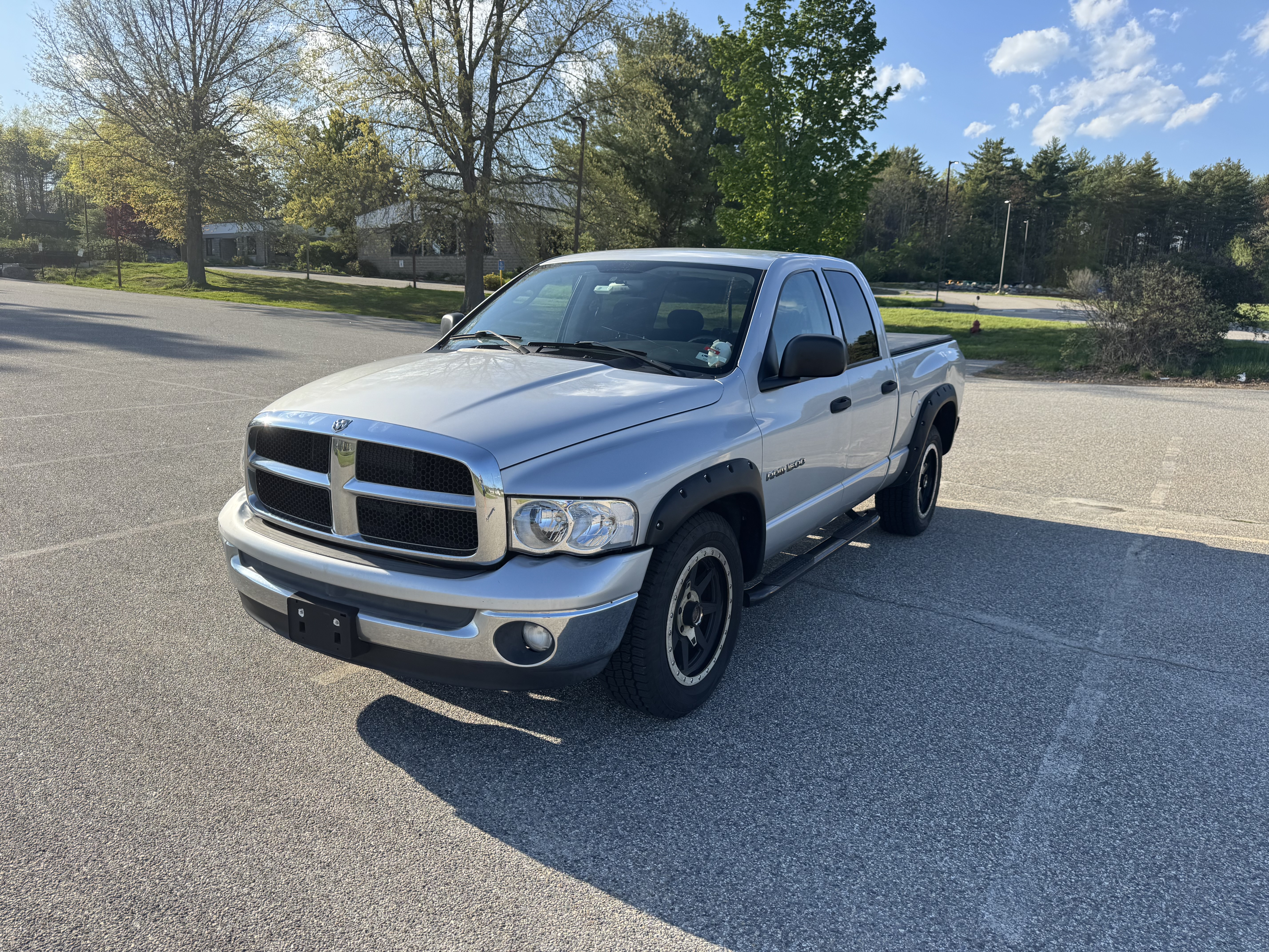 Used 2005 Dodge Ram 1500 Truck SLT w/ Quad Cab Big Horn Value Group RWD image 1