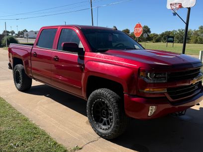 Used 2018 Chevrolet Silverado 1500 LT w/ Texas Edition