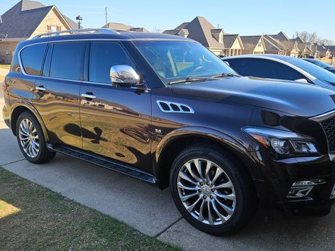 Used 2015 INFINITI QX80 Sport Utility 4D w/ Deluxe Technology Package image 1