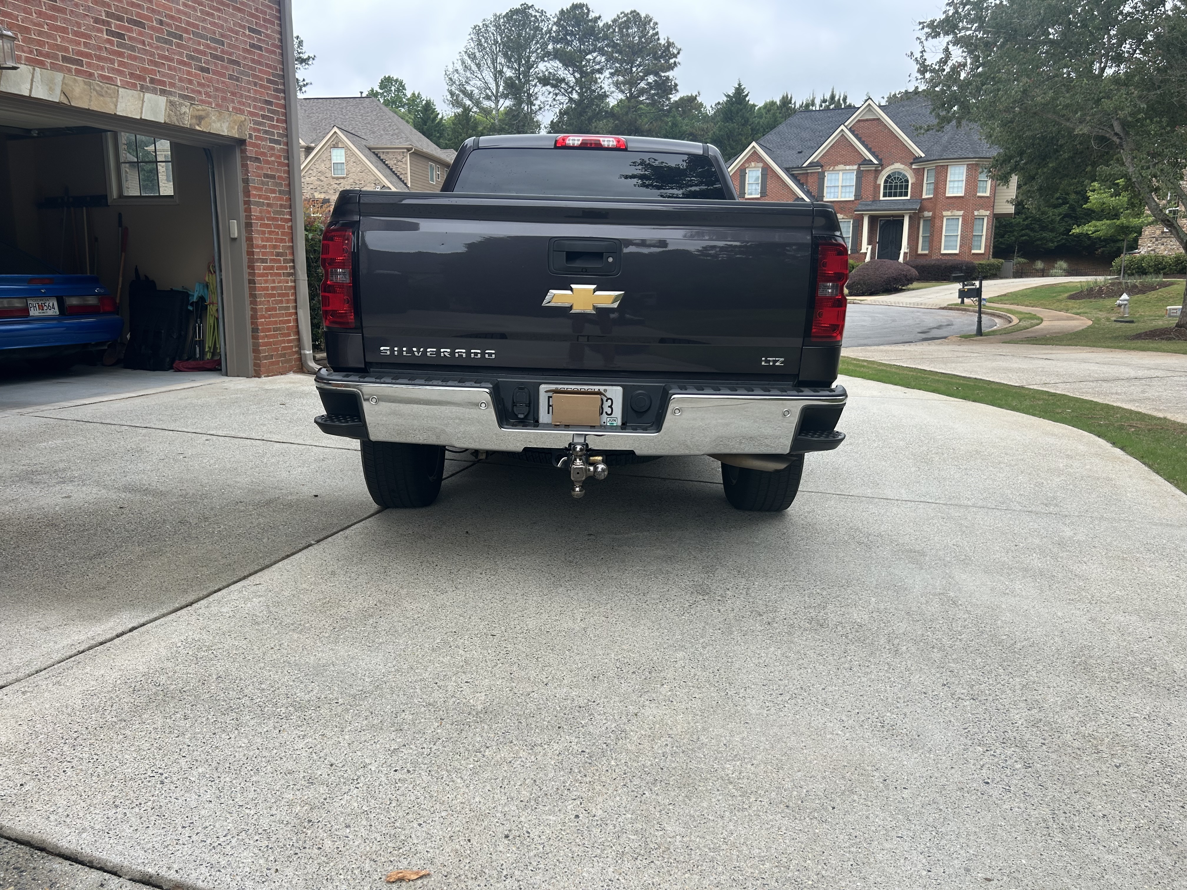 Used 2014 Chevrolet Silverado 1500 LTZ Z71 w/ LTZ Plus Package AWD/4WD image 6