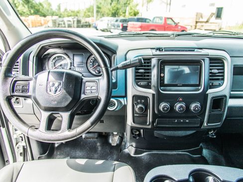 Used 2016 RAM 2500 Tradesman w/ Popular Equipment Group image 17