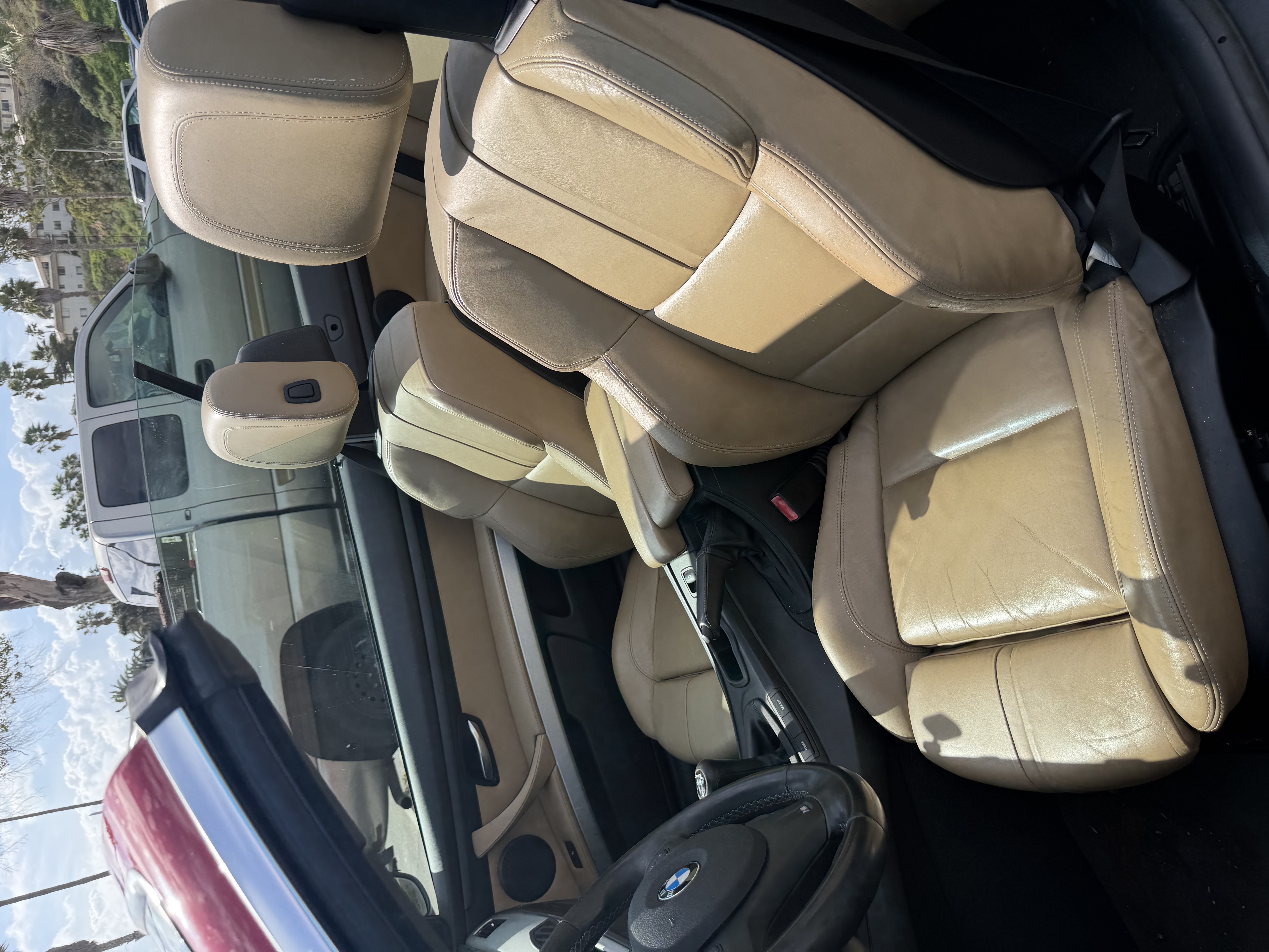Used 2011 BMW M3 Convertible RWD image 17