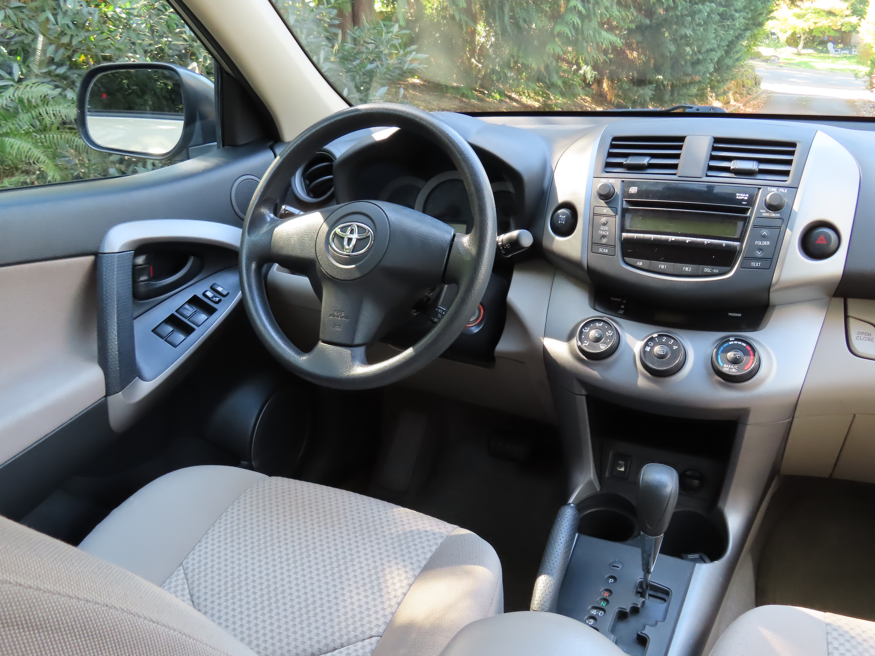 Used 2008 Toyota RAV4 4WD V6 image 12
