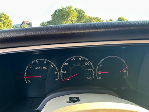 Used 2003 Lincoln Navigator 4WD image 12