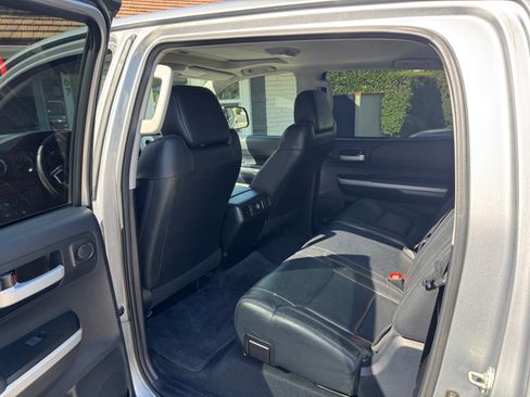 Used 2014 Toyota Tundra Limited w/ Limited Premium Package AWD/4WD image 11