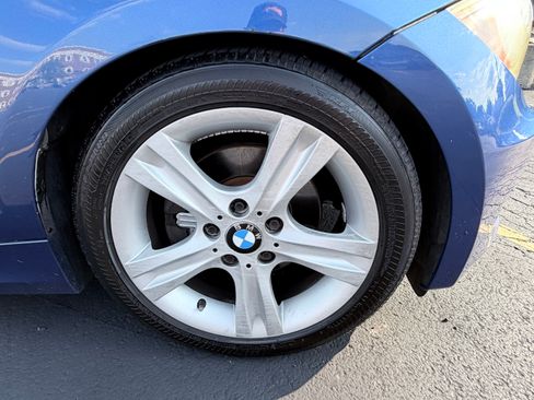 Used 2010 BMW 128i Convertible RWD image 13