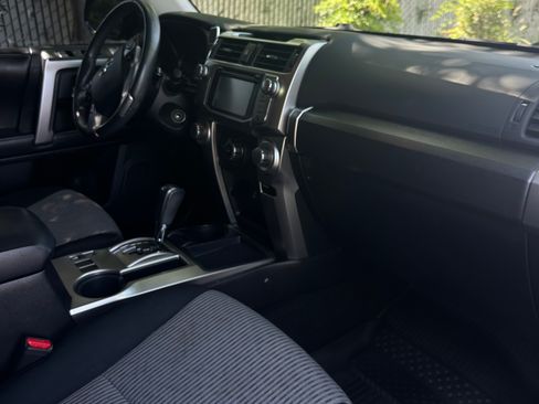 Used 2016 Toyota 4Runner 2WD image 4