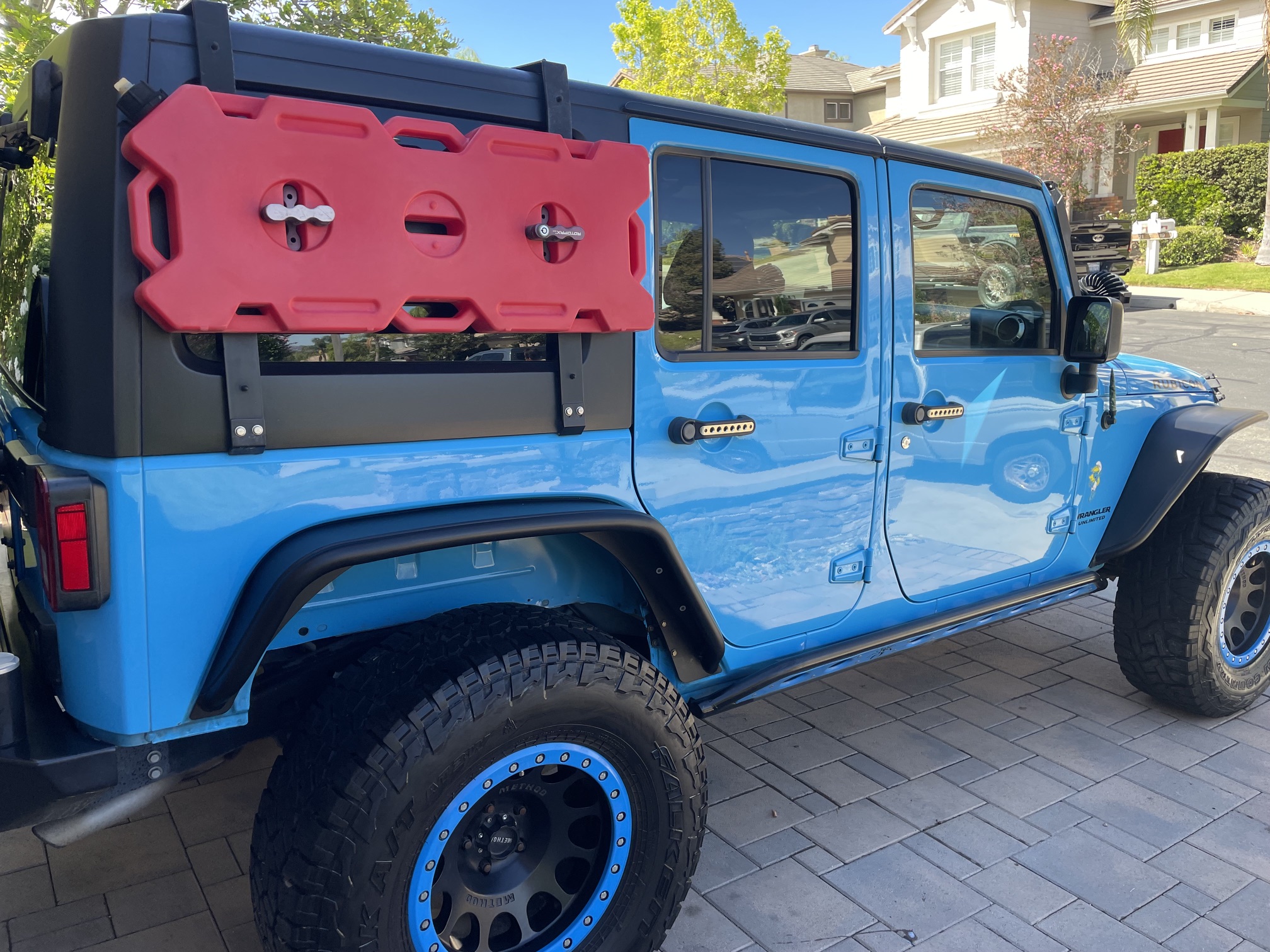 Used 2017 Jeep Wrangler Unlimited Rubicon w/ Cold Weather Group AWD/4WD image 5