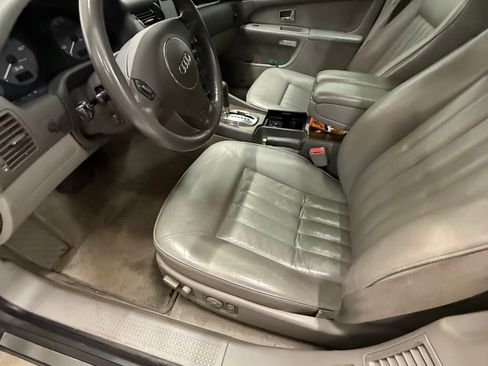 Used 2001 Audi S8 AWD/4WD image 3