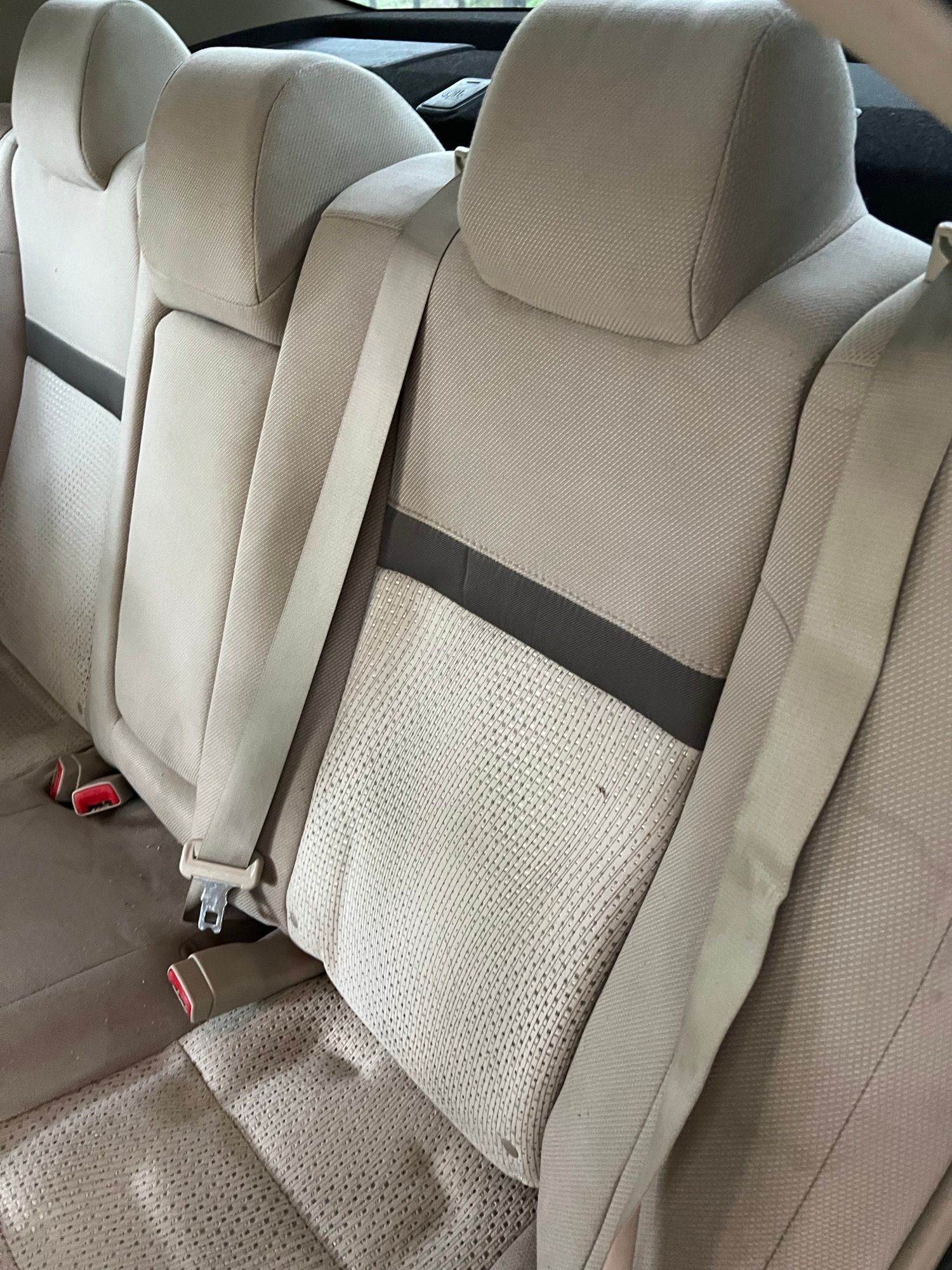 Used 2013 Toyota Camry LE FWD image 16
