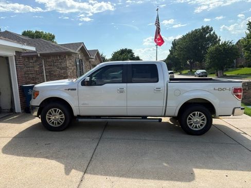 Used 2014 Ford F150 Lariat w/ Equipment Group 501A Mid AWD/4WD image 2