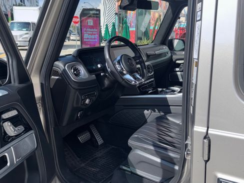 Used 2022 Mercedes-Benz G 63 AMG 4MATIC image 11