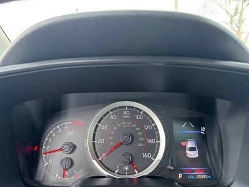 Used 2022 Toyota Corolla SE image 13