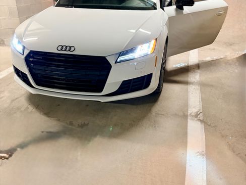 Used 2017 Audi TT 2.0T image 5