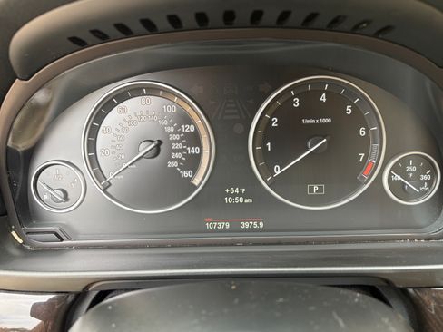 Used 2013 BMW 528i 528i Sedan 4D image 10