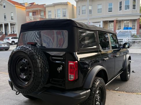 Used 2022 Ford Bronco Black Diamond AWD/4WD image 6