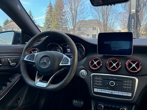 Used 2019 Mercedes-Benz CLA 45 AMG 4MATIC image 6