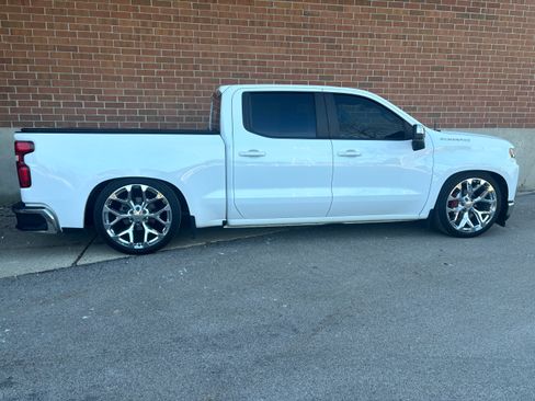 Used 2021 Chevrolet Silverado 1500 LT w/ Work Truck Package image 1