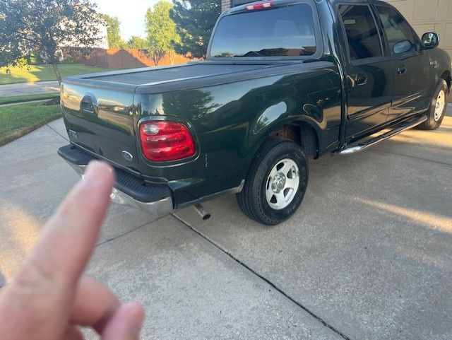 Used 2002 Ford F150 2WD SuperCrew image 4