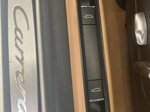 Used 2014 Porsche 911 Carrera image 27