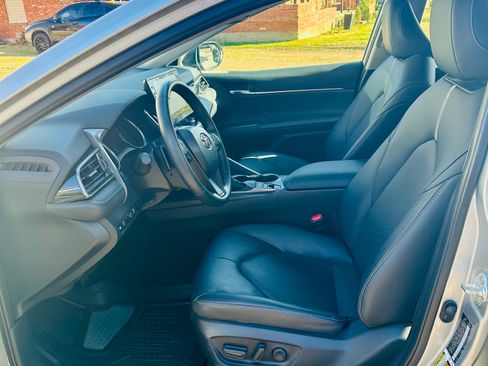 Used 2024 Toyota Camry XSE image 10
