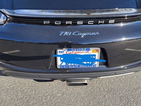 Used 2022 Porsche 718 Cayman image 8