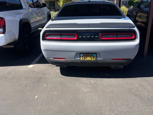 Used 2021 Dodge Challenger R/T w/ Driver Convenience Group image 28